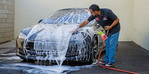 Hand car wash 