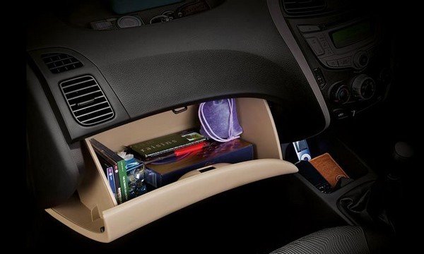 Hyundai Eon 2018 Glove box