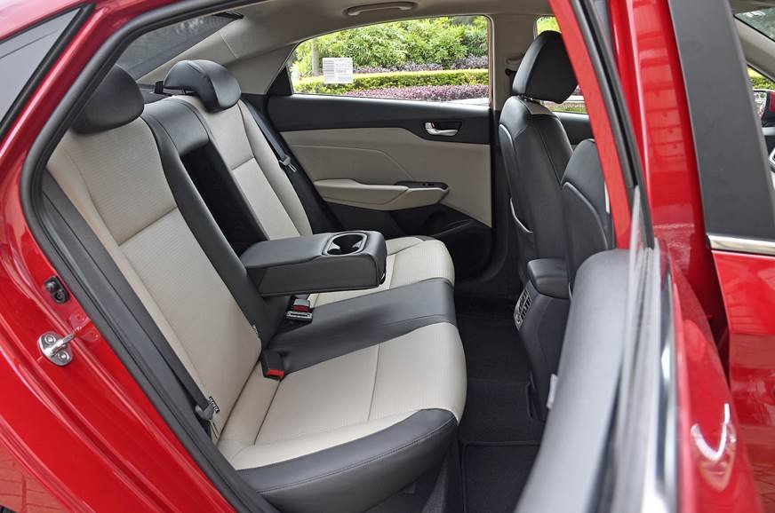 Hyundai Verna 2018 back seats