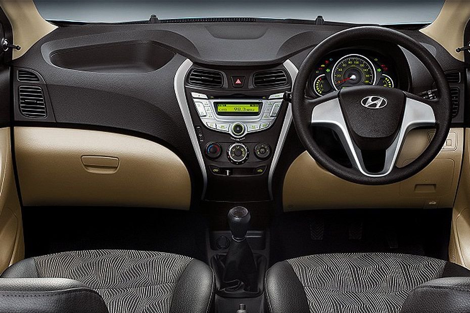 Hyundai Eon 2018 interior dashboard