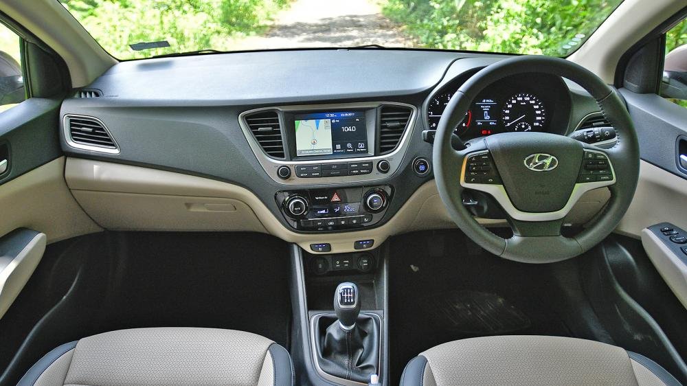 Hyundai Verna 2018 dashboard 