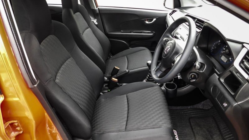 Honda Brio Facelift 2016 interior cabin