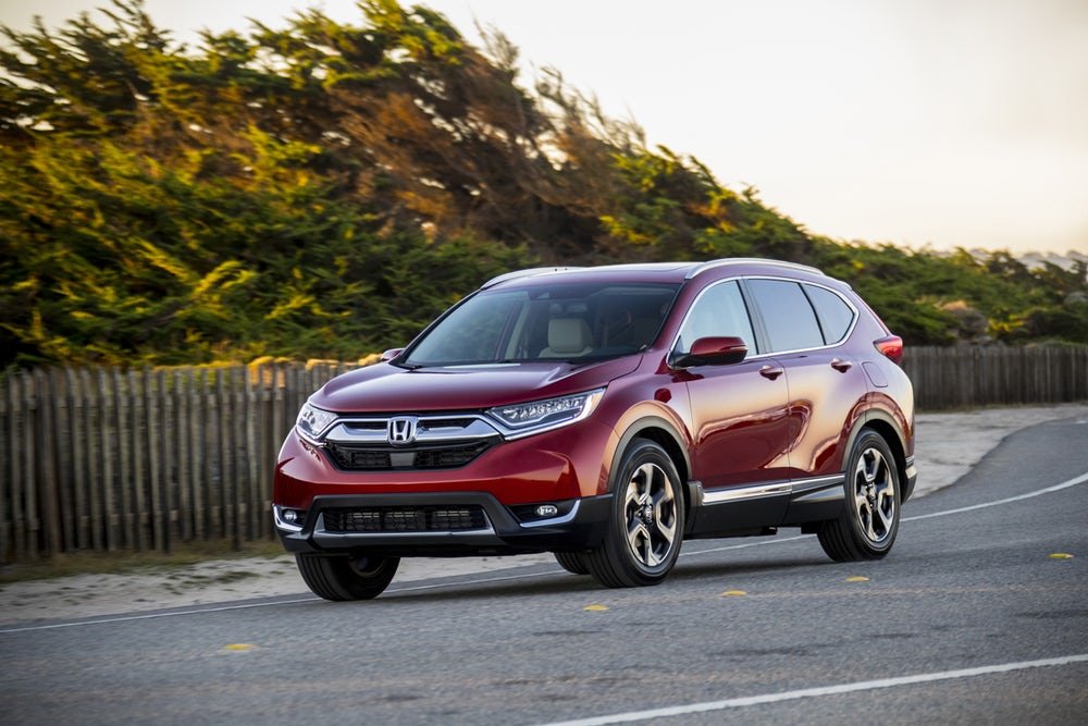 Honda CR-V 2018 red colour body look on road