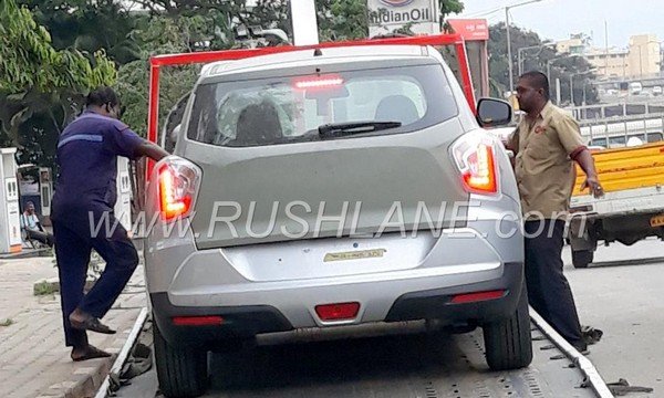 Mahindra new SUV spy pictures