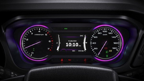 Mahindra Marazzo instrument cluster