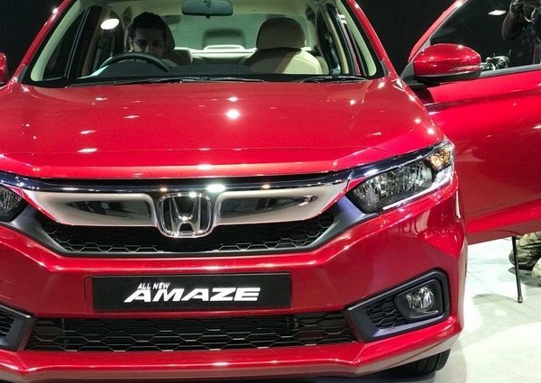 Honda Maze 2018 red colour