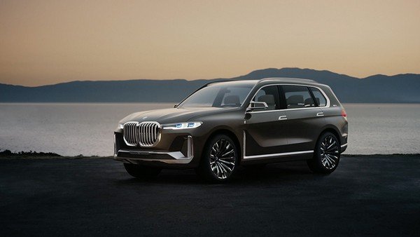 BMW X7 concept images angle view 