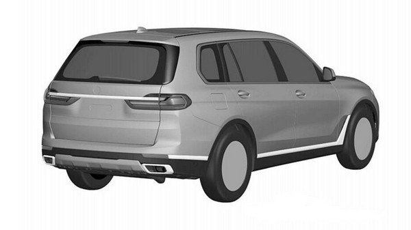 BMW X7's rear side