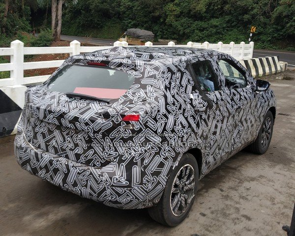 Nissan Kicks India spy shots