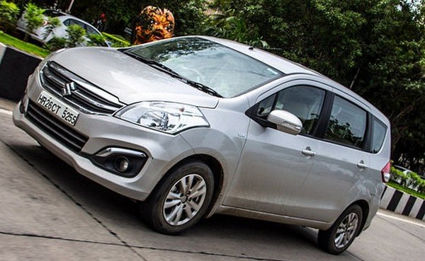 2018 Maruti Suzuki Ertiga silver body look parking on road