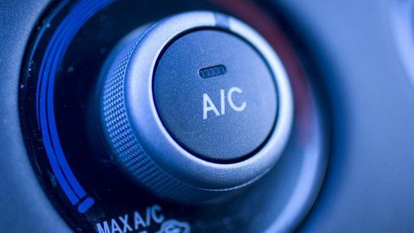 car A/C button