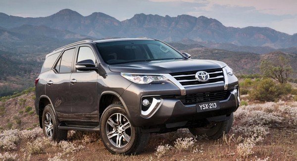Toyota Fortuner angle look natural background