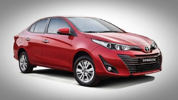 Toyota Yaris 2018 side and front angle look 