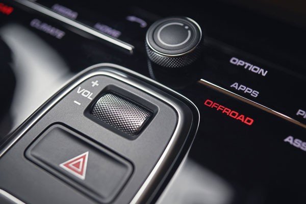 driving modes of 2018 Porche Cayenne