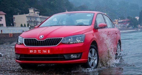 Skoda Rapid Onyx Edition Launched At The Price Of Rs 9 75 Lakhs