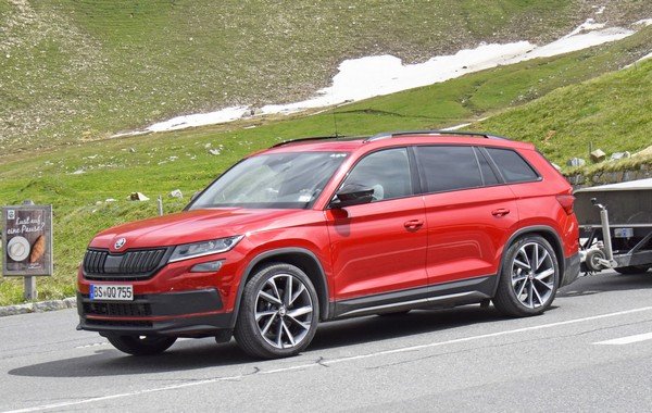 2019 Skoda Kodiaq RS red colour angular look