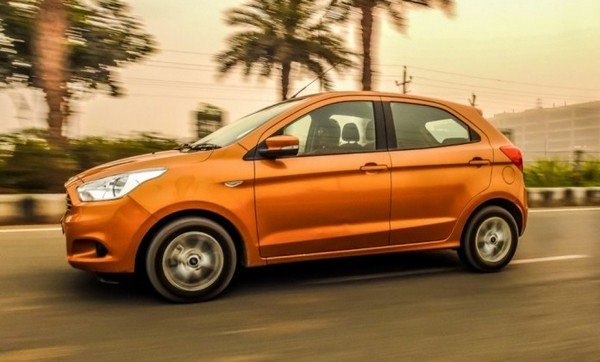 2019 Ford Figo facelift orange colour side profile