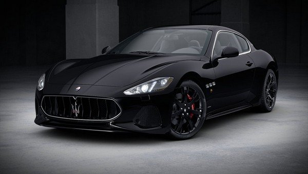 2018 Maserati GranTurismo black colour, refreshed design