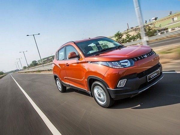 2018 Mahindra KUV100, front angular look