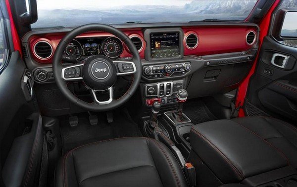 2018 India Jeep Wrangler interior