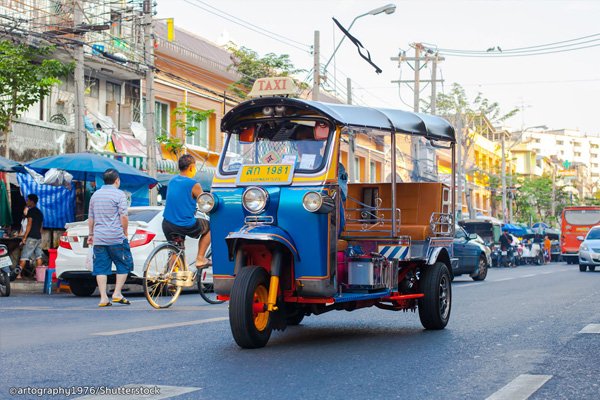 weirdest traffic laws in Thailand