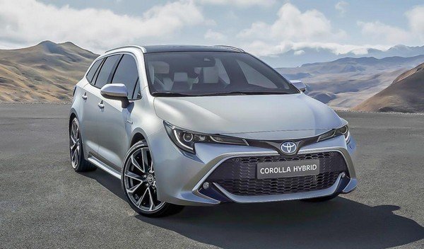 2019 Toyota Hybrid, silver colour, front angular look