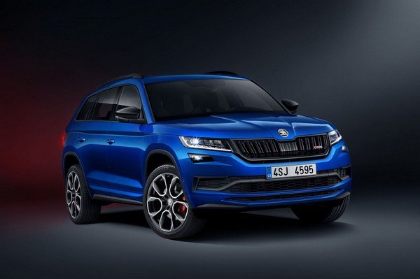 Skoda Kodiaq blue color front face 