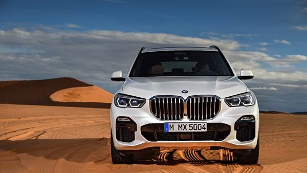BMW X5 concept, white colour, front angular look