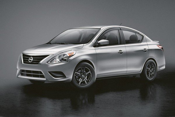 Nissan Sunny 2018, silver colour, left front side