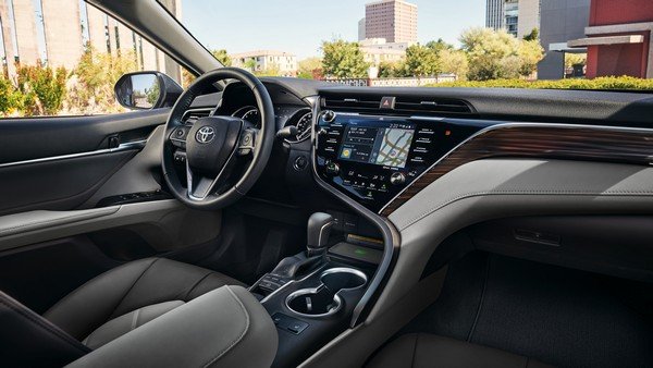 2019 Toyota Camry Interior