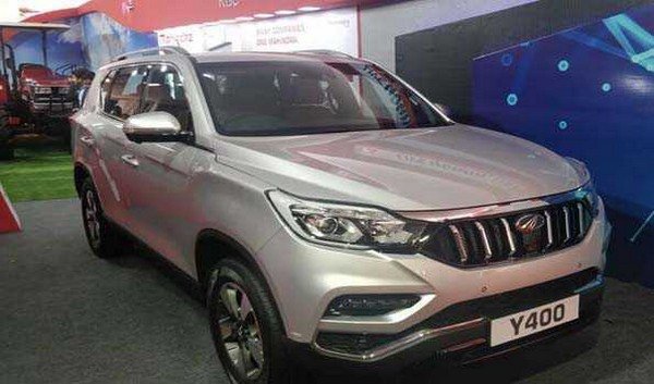 Mahindra Alturas G4 silver color on show room