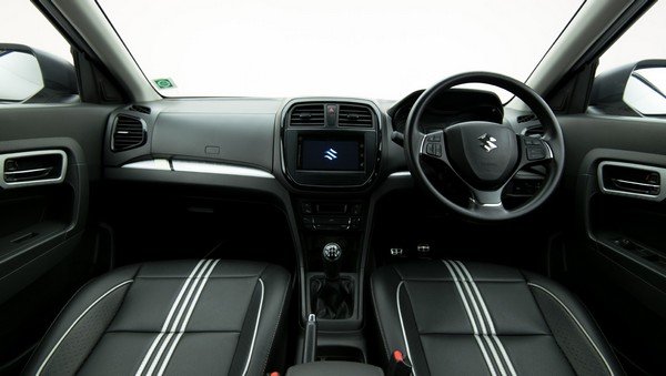 Maruti Vitara Brezza, Interior