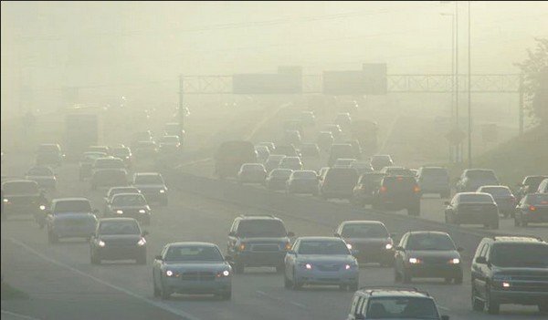 Delhi roads, air pollution