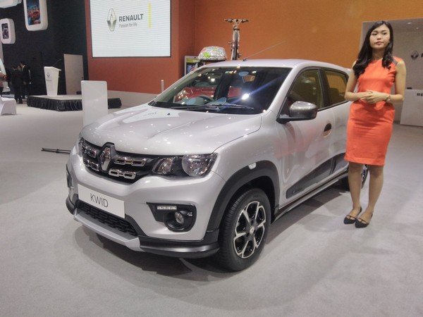 Renault Kwid EV at China auto show