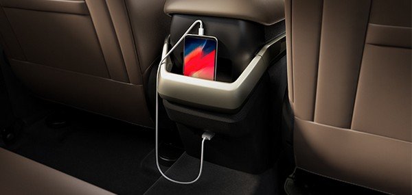 Tata Harrier Phone storage 