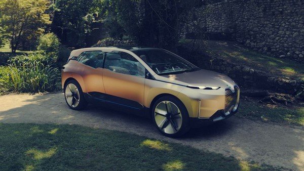 BMW Vision iNext Concept 