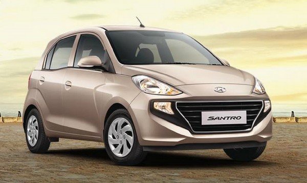 2018 Hyundai Santro, golden, front right side