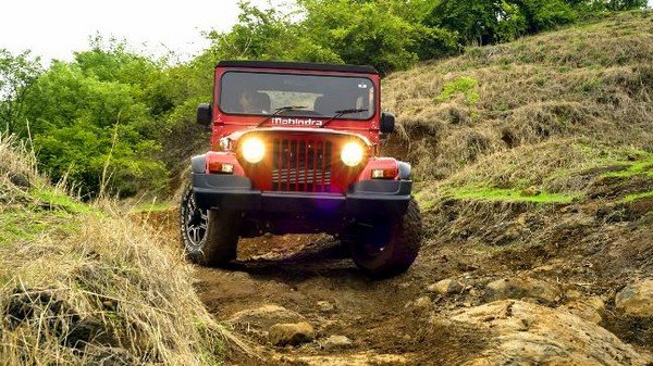 Mahindra Thar, front angular look