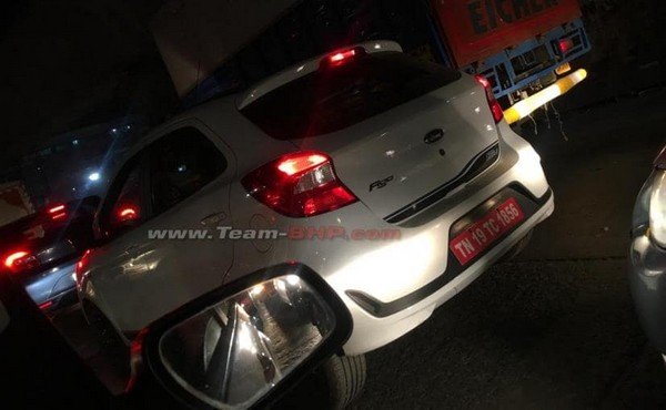 Ford Figo Facelift, rear angular look, spied image