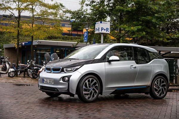BMW I3 is one of the powerful eco-friendly car
