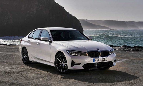 2019 BMW 3-series white colour