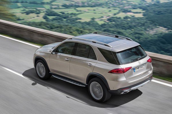 Mercedes-Benz GLE, Rear Angular Look