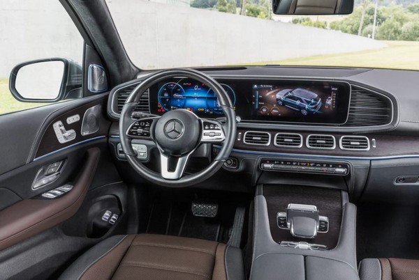 Mercedes-Benz GLE, Interior Look
