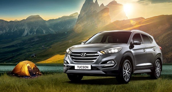 Hyundai Tucson front and side look