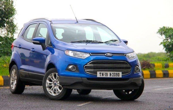 2013 Ford EcoSport blue left view