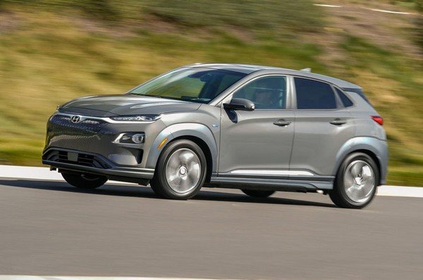 2019 Hyundai Kona EV sliver side 