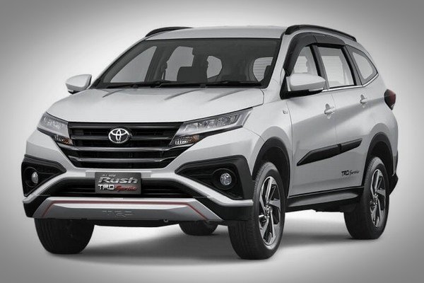 2018 Toyota Rush brown front