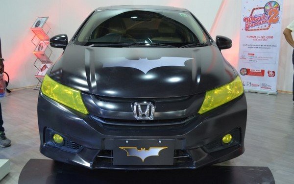 Honda City Batman, Front View