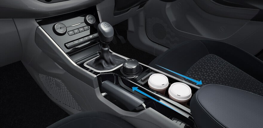 Tata Nexon India 2018 Interior centre console and gear unit