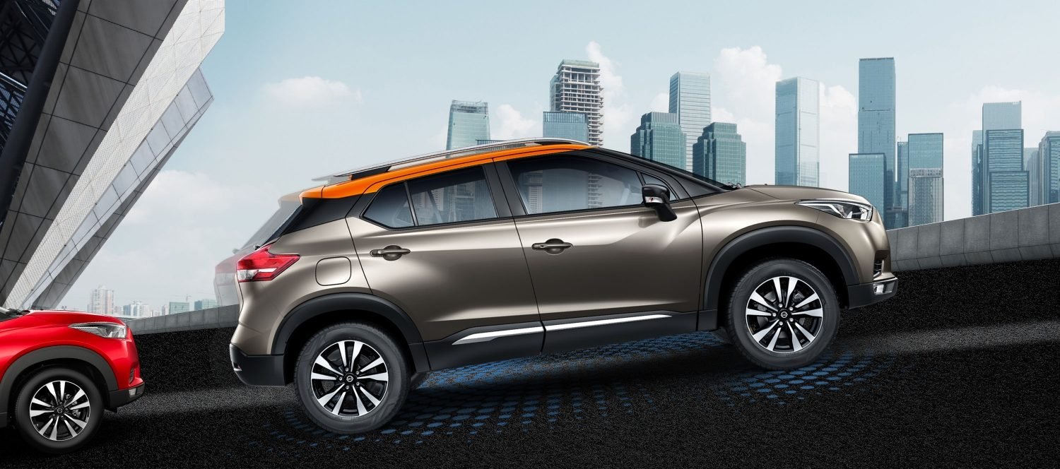 2019 Nissan Kicks right angle